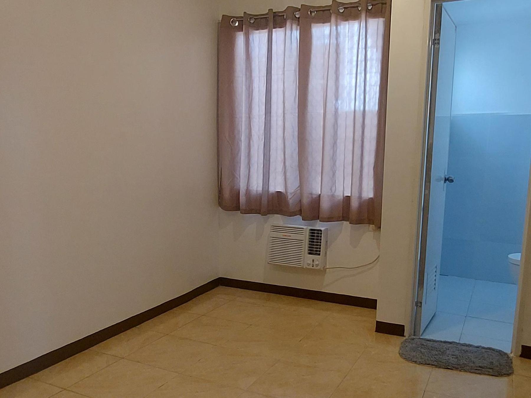 Snowbird Townhouse Azumi Dumaguete City