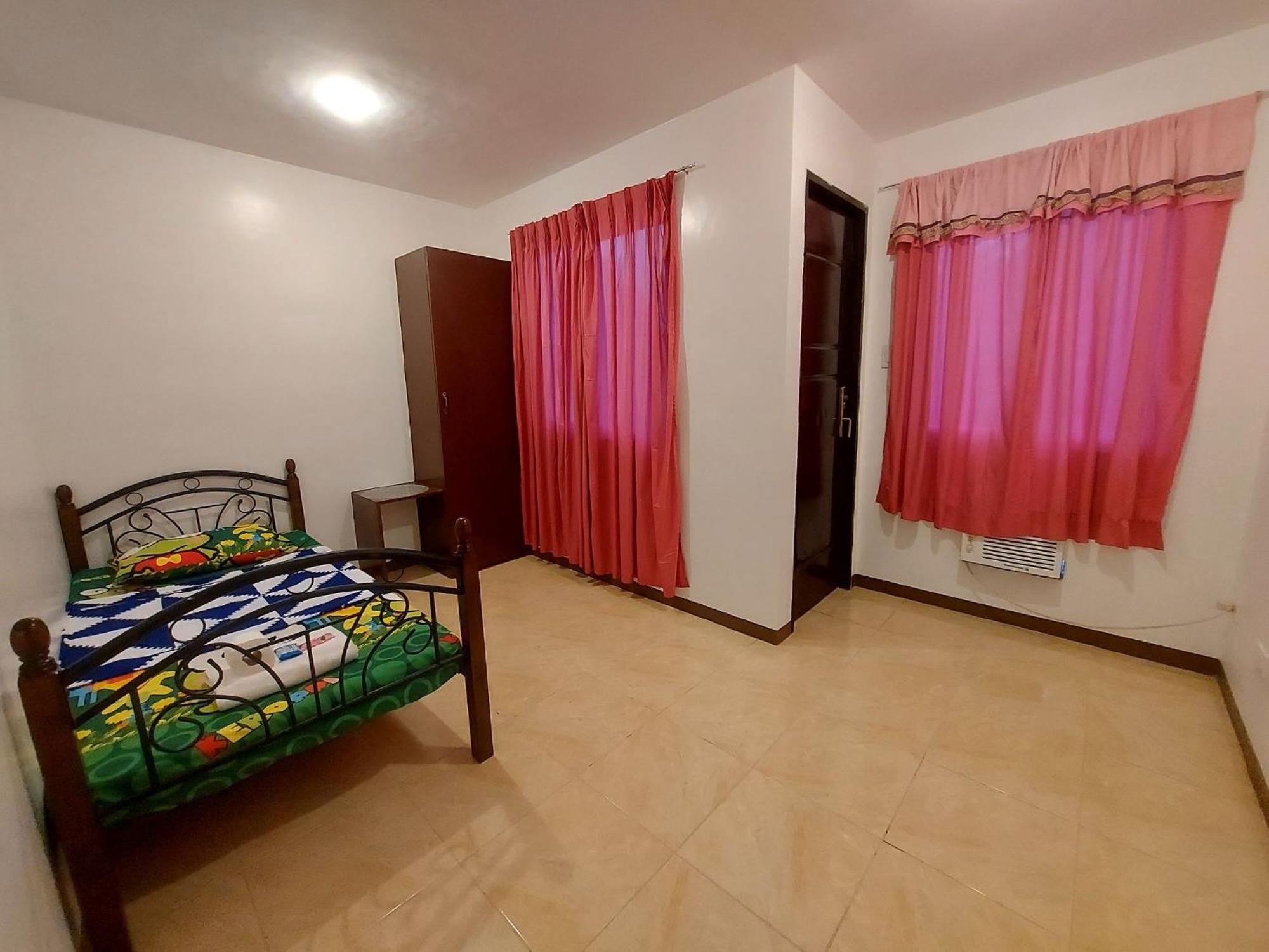 Snowbird Townhouse Azumi Dumaguete City